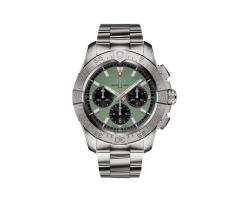 ExDisplay Breitling Avenger Chronograph B01 44mm Mens Watch Green Stainless Steel