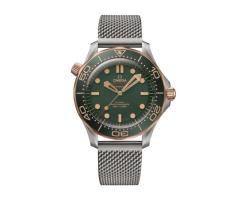 Omega Seamaster Diver 300M 42mm Titanium Mens Green Watch