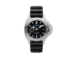 Panerai Submersible 42mm Mens Watch